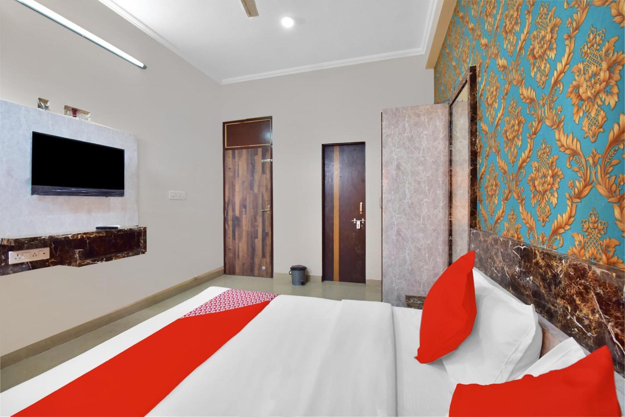 Hotel O Daily Джайпур Екстериор снимка